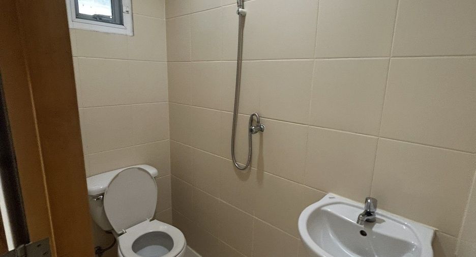 Apartment zur Miete mit 3 Zimmer in Khlong Toei, Bangkok