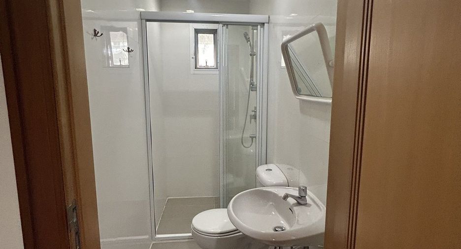 Apartment zur Miete mit 3 Zimmer in Khlong Toei, Bangkok