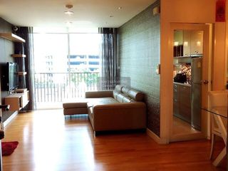 For rent 2 bedrooms condo in Sathon, Bangkok