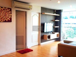 For rent 2 bedrooms condo in Sathon, Bangkok