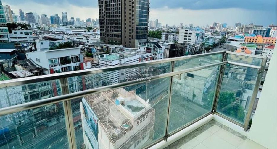 À louer 3 chambres condo à Khlong Toei, Bangkok