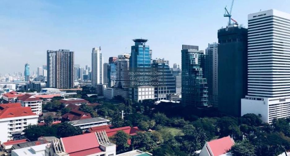 For rent 2 bedrooms condo in Watthana, Bangkok