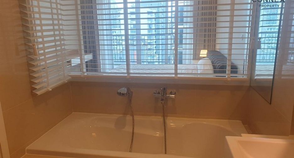 For rent 3 bedrooms condo in Watthana, Bangkok