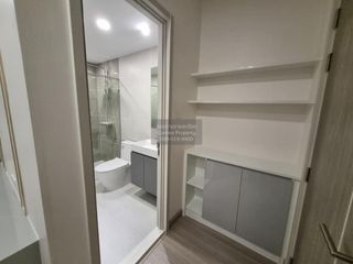For rent 2 bedrooms condo in Bang Rak, Bangkok