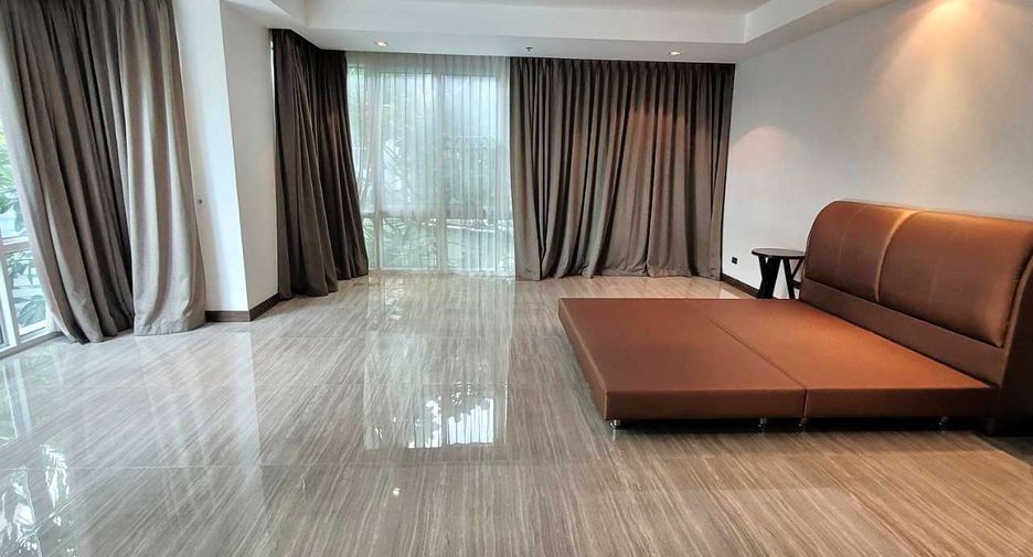 ให้เช่า 4 ห้องนอน คอนโด ใน คลองเตย, กรุงเทพฯ