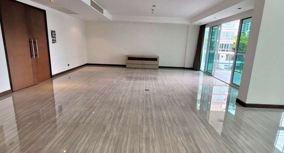 ให้เช่า 4 ห้องนอน คอนโด ใน คลองเตย, กรุงเทพฯ