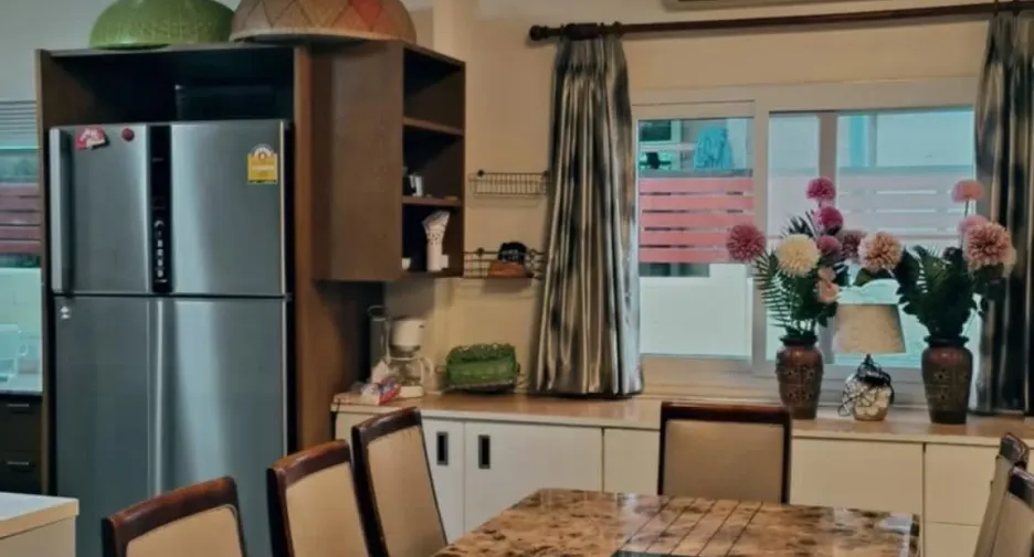 ขาย 4 ห้องนอน บ้านเดี่ยว ใน พัทยาตะวันออก, พัทยา