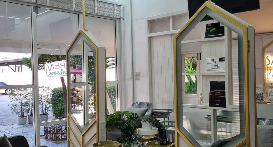 出租 1 卧室 商业空间 在 Phaya Thai, 曼谷