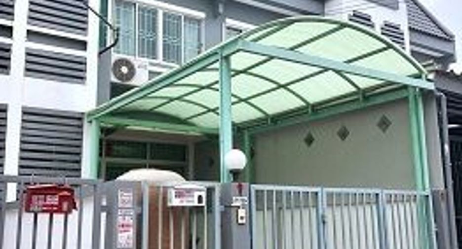 For sale 2 bedrooms townhouse in Khlong Sam Wa, Bangkok