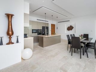 For sale 4 bedrooms villa in Ko Samui, Surat Thani