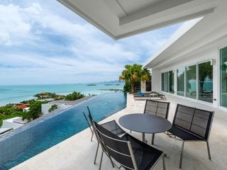 For sale 4 bedrooms villa in Ko Samui, Surat Thani