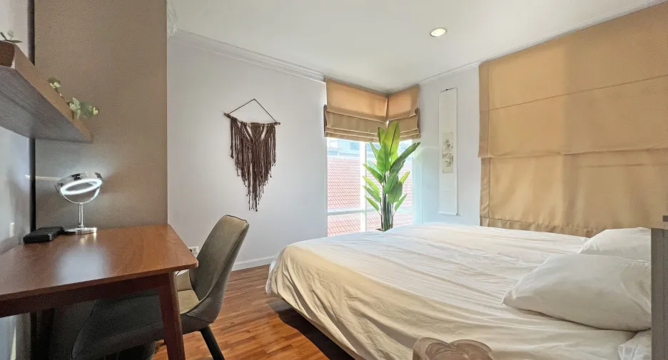 For rent 2 bedrooms condo in Hua Hin, Prachuap Khiri Khan