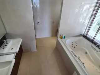 For rent 2 bedrooms condo in Kathu, Phuket