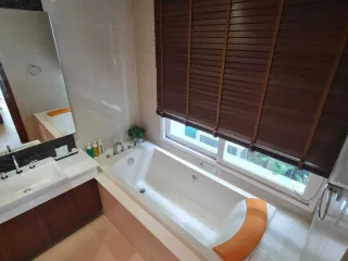 For rent 2 bedrooms condo in Kathu, Phuket