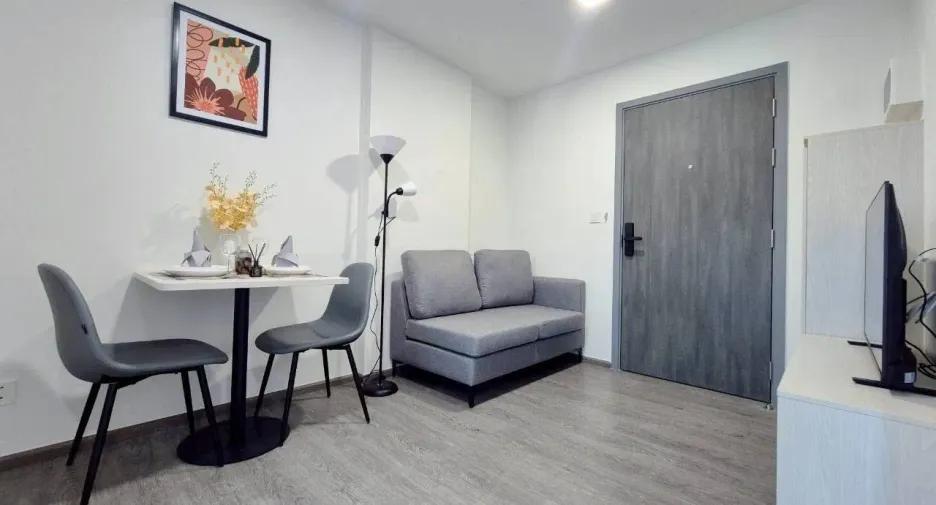 For rent 1 bed condo in Khlong Luang, Pathum Thani