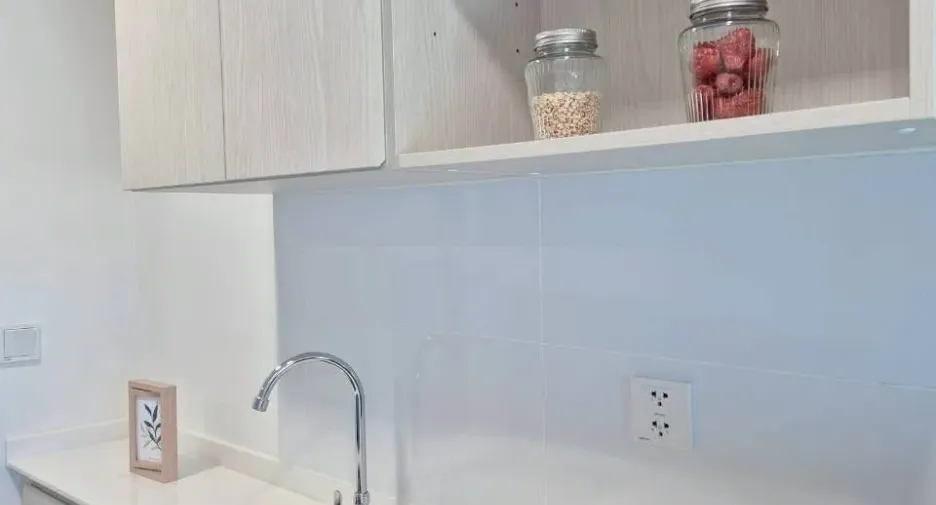 For rent 1 bed condo in Khlong Luang, Pathum Thani