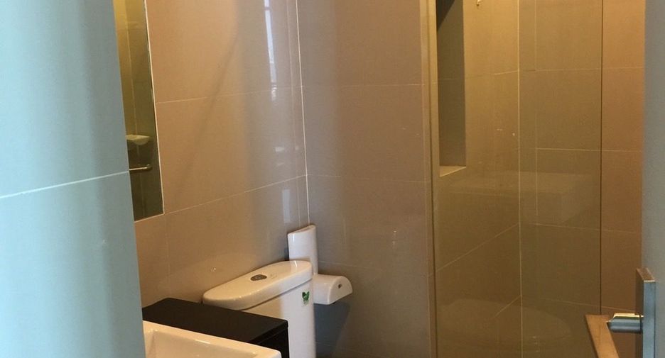 For rent そして for sale 2 ベッドルーム condo in Bang Na, Bangkok