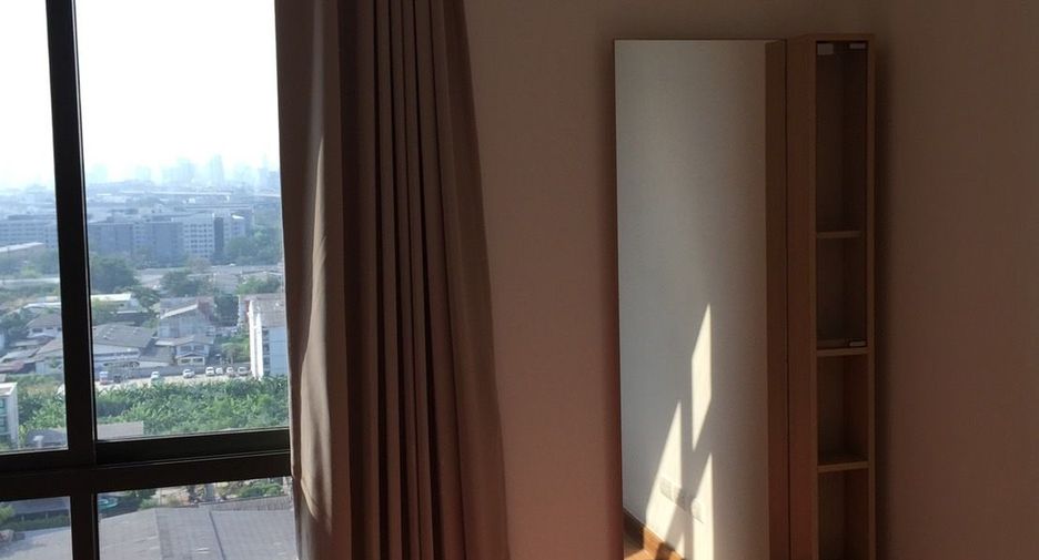 For rent そして for sale 2 ベッドルーム condo in Bang Na, Bangkok