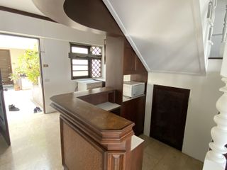 Condo en alquiler de 3 habitaciones en Watthana, Bangkok