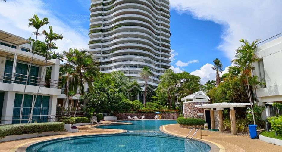 For sale 4 ベッドルーム condo in Klaeng, Rayong