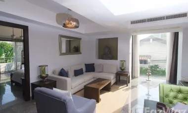 For rent 2 bedrooms apartment in Watthana, Bangkok