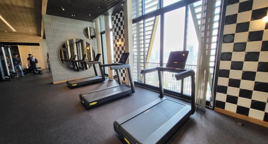 For rent 1 bed condo in Watthana, Bangkok