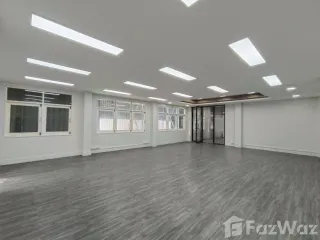 出租 10 卧室 办公室 在 沙吞, 曼谷