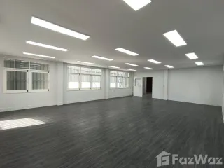 出租 10 卧室 办公室 在 沙吞, 曼谷