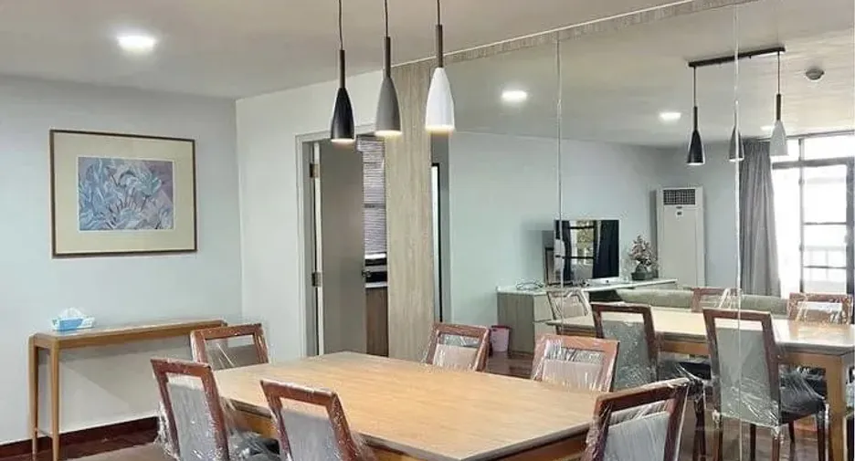 Wohnung zum Kauf und zur Miete mit 4 Zimmer in Watthana, Bangkok