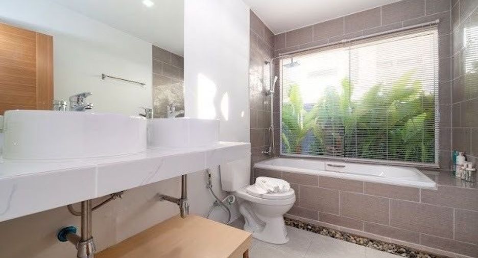 Villa en alquiler de 4 habitaciones en Mueang Phuket, Phuket