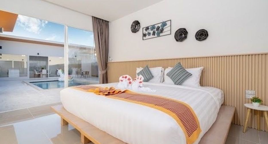 Villa en alquiler de 4 habitaciones en Mueang Phuket, Phuket