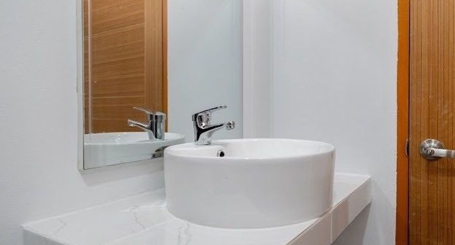 Villa en alquiler de 4 habitaciones en Mueang Phuket, Phuket