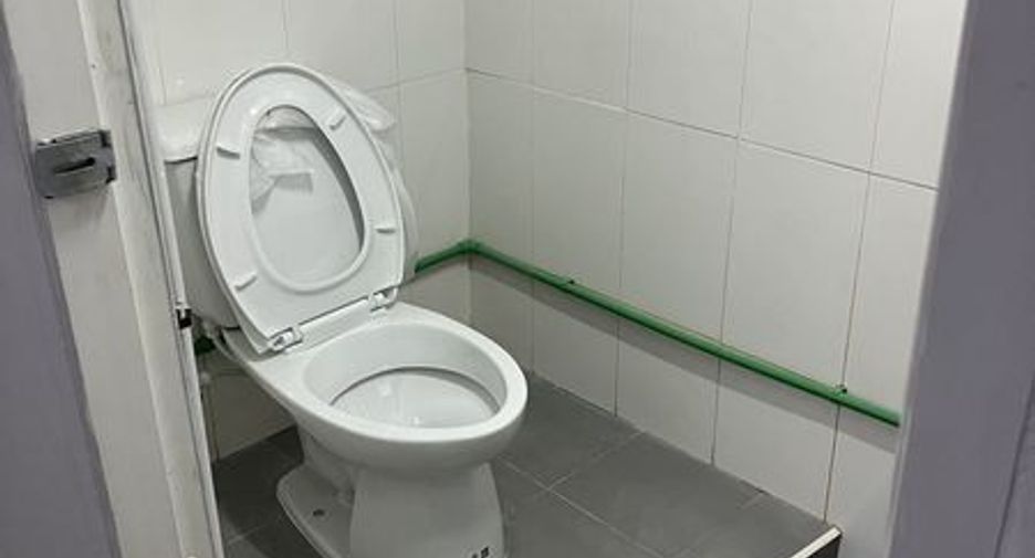 出售 3 卧室 联排别墅 在 Chatuchak, 曼谷