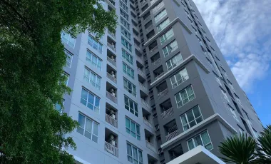 À vendre 1 chambre condo à Huai Khwang, Bangkok
