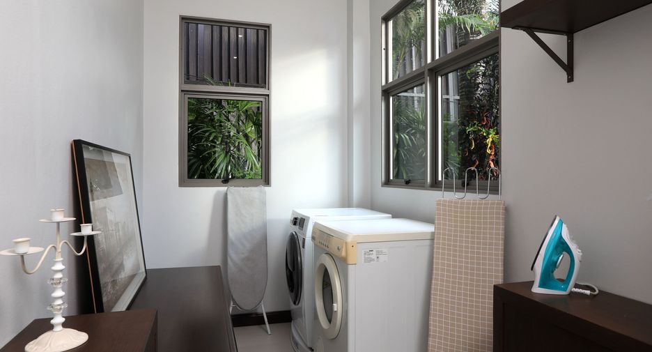 For sale 3 bedrooms villa in Thalang, Phuket