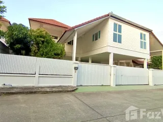 For rent 3 bedrooms house in Mueang Chiang Mai, Chiang Mai