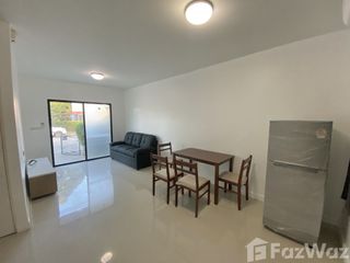 Casa adosada en venta de 3 habitaciones en Bang Bo, Samut Prakan