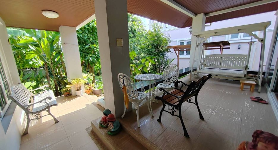 Casa en venta de 3 habitaciones en Min Buri, Bangkok