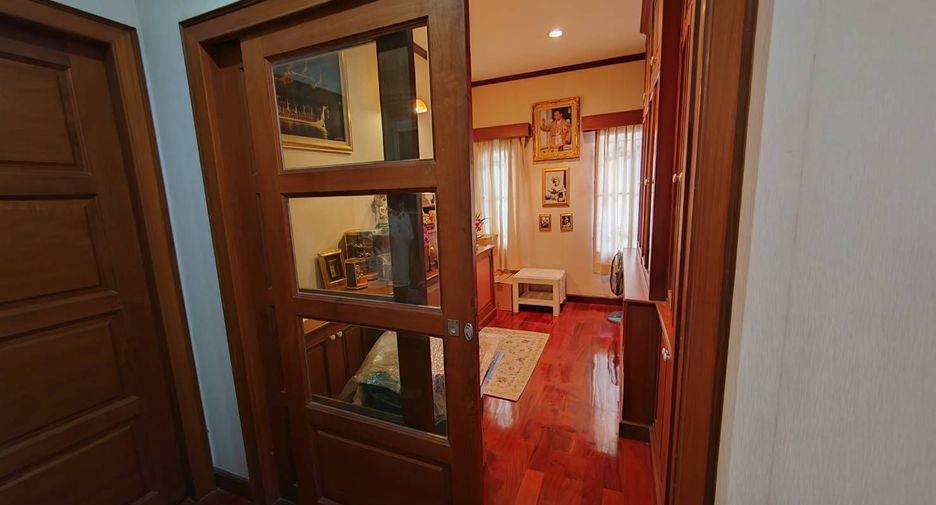 Casa en venta de 3 habitaciones en Min Buri, Bangkok