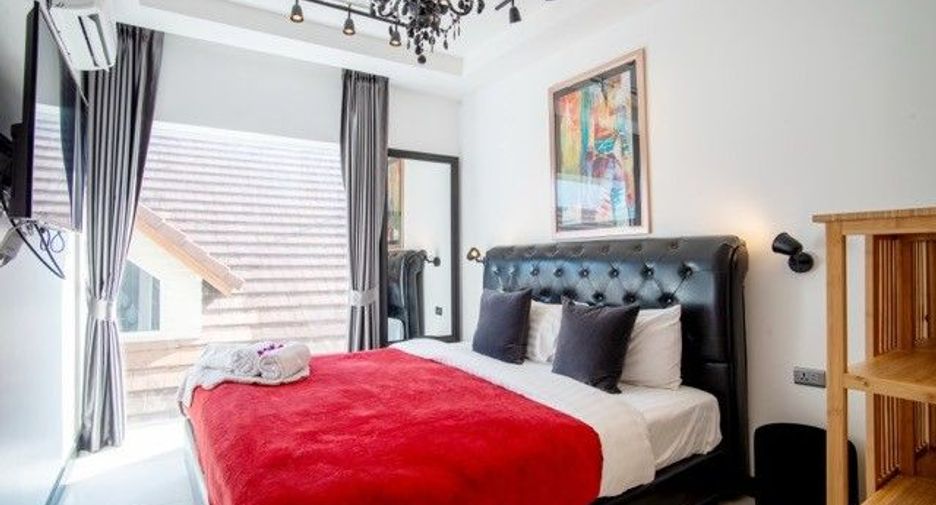 À vendre et à louer 8 chambres villa à Jomtien, Pattaya