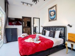 For sale そして for rent 8 ベッドルーム villa in Bang Lamung, Chonburi