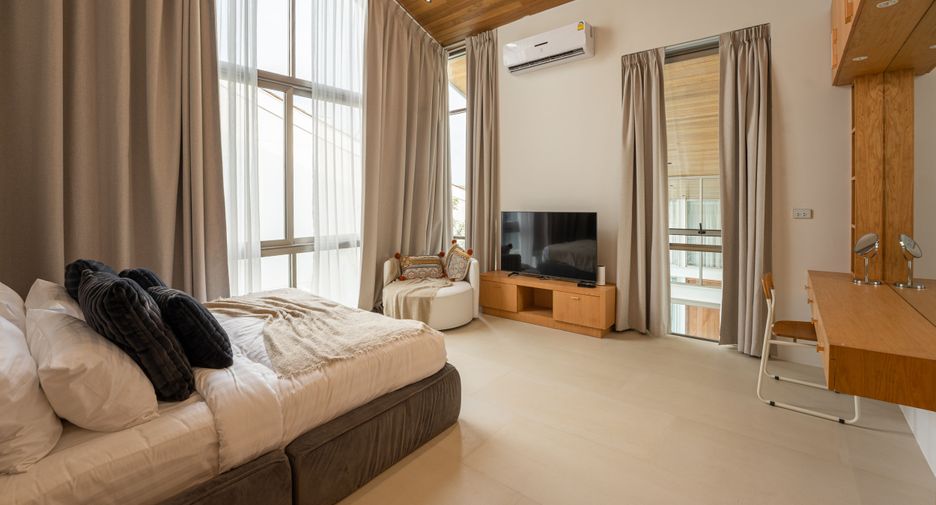 For sale 4 bedrooms villa in Thalang, Phuket