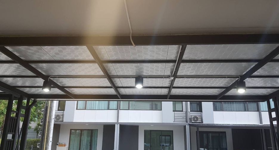 For sale and for rent 3 bedrooms townhouse in Prawet, Bangkok