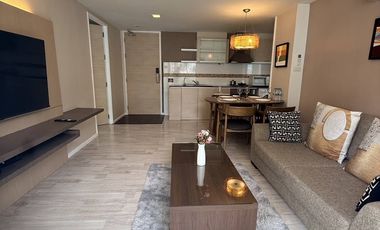 For rent 2 bedrooms apartment in Watthana, Bangkok