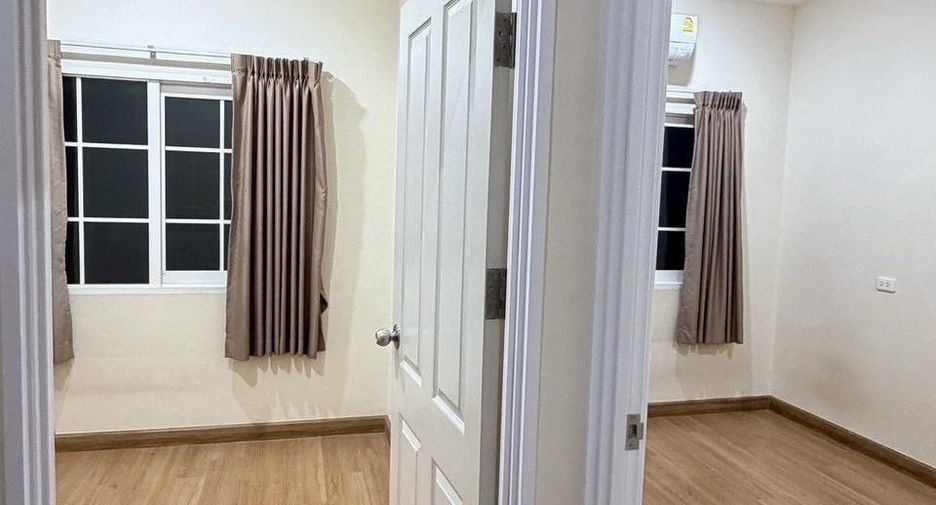 Reihenhaus zur Miete mit 4 Zimmer in Phra Pradaeng, Samut Prakan