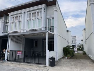 For rent 4 bedrooms townhouse in Phra Pradaeng, Samut Prakan