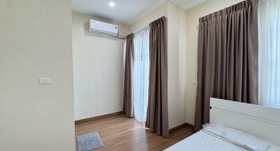 Reihenhaus zur Miete mit 4 Zimmer in Phra Pradaeng, Samut Prakan