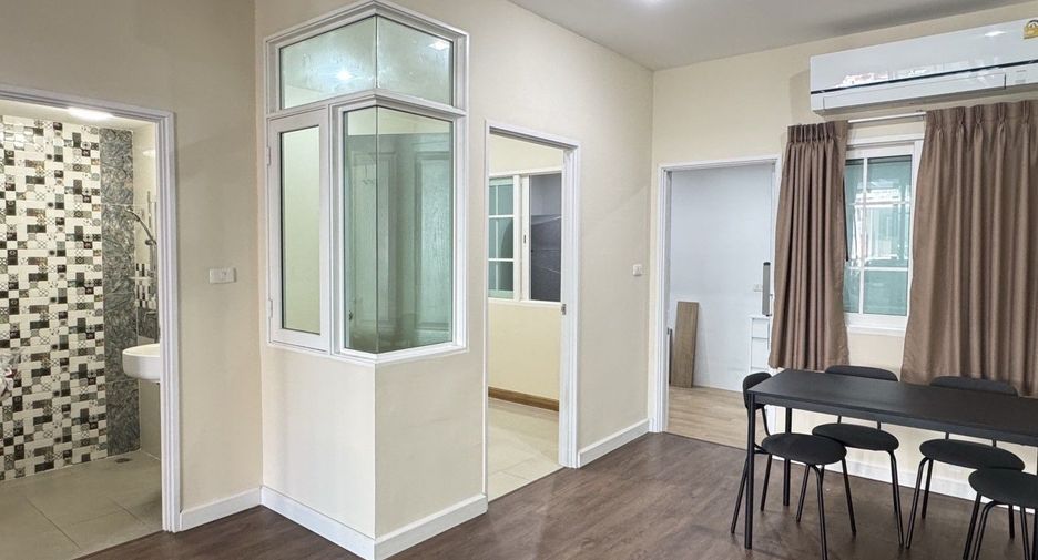 Reihenhaus zur Miete mit 4 Zimmer in Phra Pradaeng, Samut Prakan