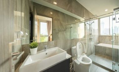 For sale 2 bedrooms condo in Watthana, Bangkok