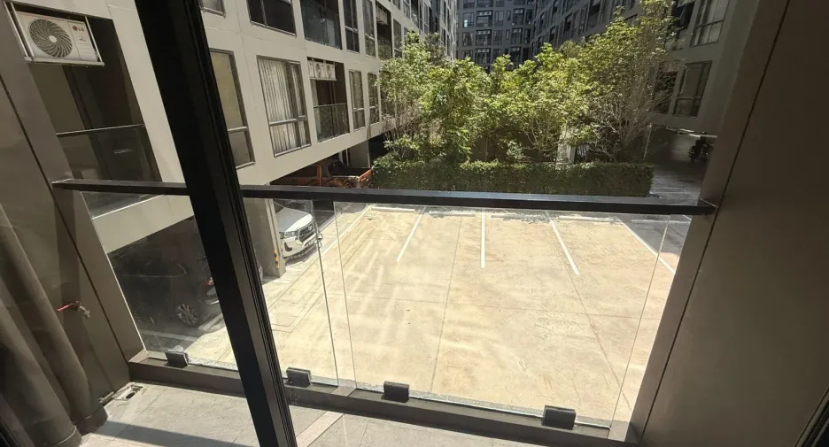Wohnung zum Kauf und zur Miete mit 2 Zimmer in Phra Khanong, Bangkok